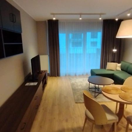 פוזנן Fantastyczny Apartament Lotnisko מראה חיצוני תמונה