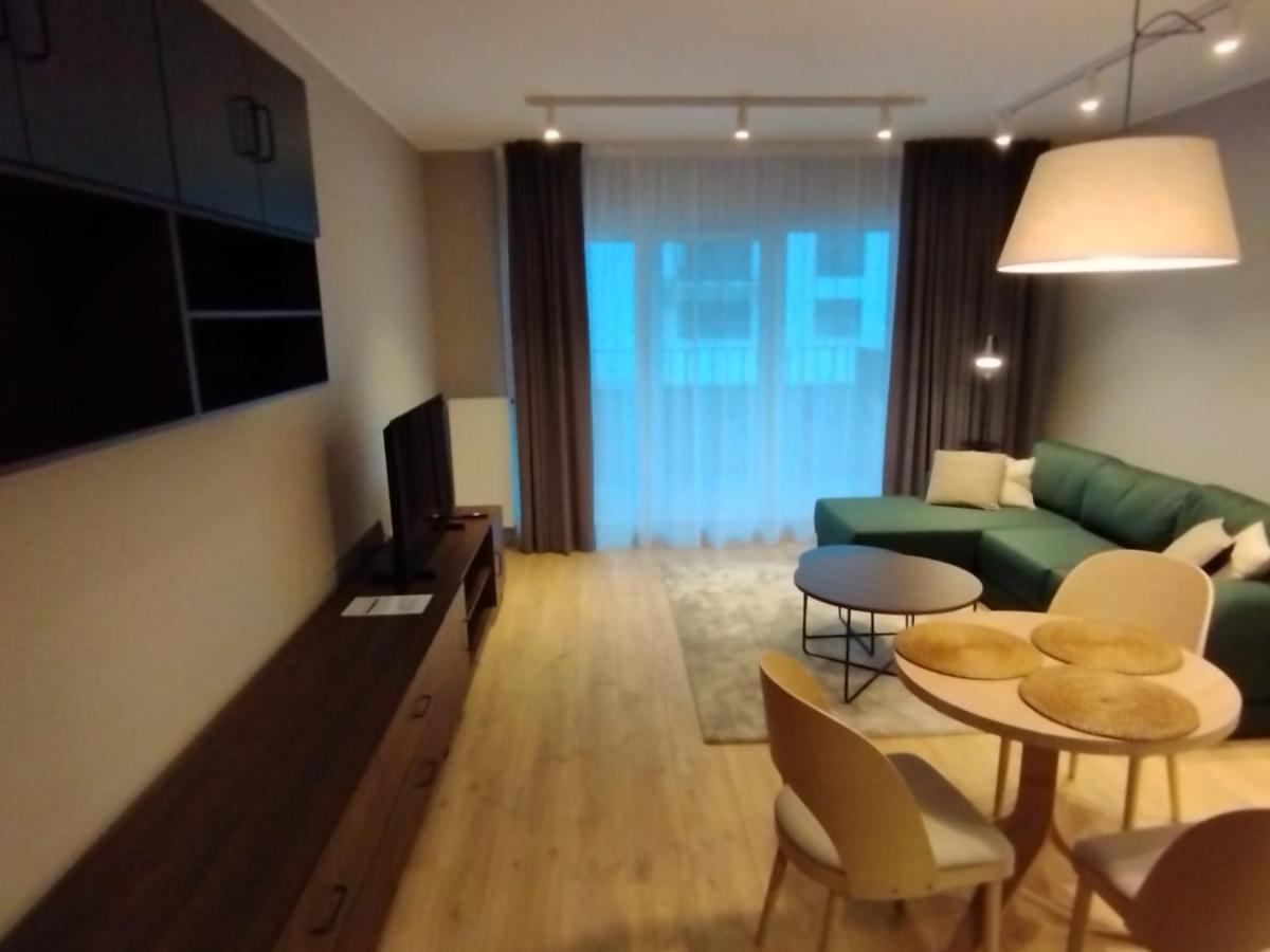 פוזנן Fantastyczny Apartament Lotnisko מראה חיצוני תמונה